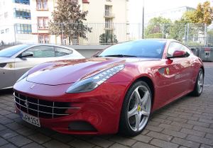 Ferrari FF