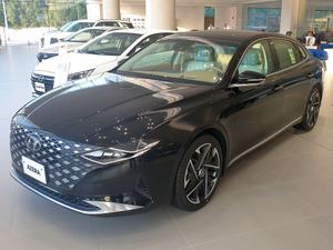 Hyundai Azera