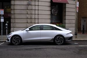 Hyundai Ioniq 6
