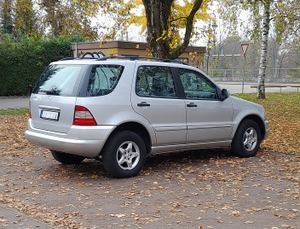 Mercedes-Benz M-Klasse